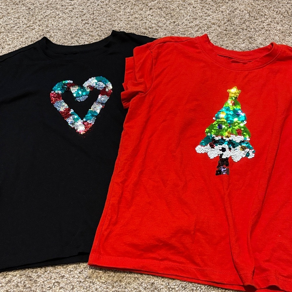 Cat & Jack Short Sleeve Sequin Art Christmas Short Bundle of 2 Red & Black Sz 8
